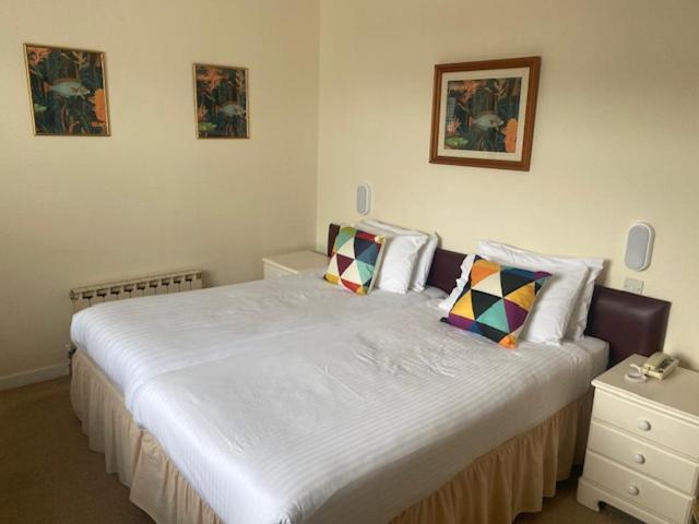 Runnymede Court Hotel سانت هلير جيرسي المظهر الخارجي الصورة